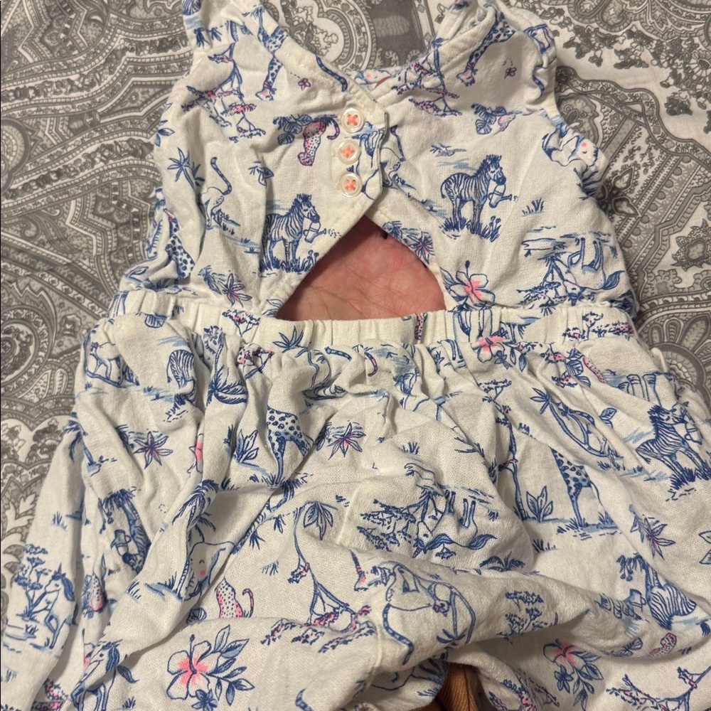 3/$25 - Picture 2 of 4